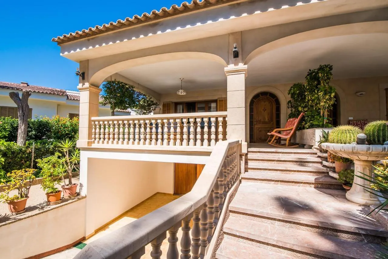 Ideal Property Mallorca - Villa Vallespir Alcudia  Semesterbostad