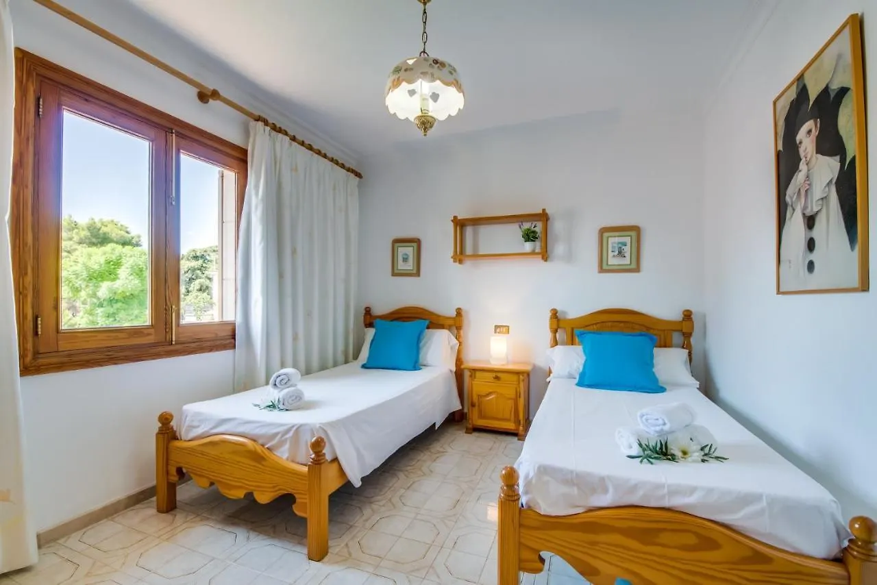 Semesterbostad Ideal Property Mallorca - Villa Vallespir Alcudia  Spanien